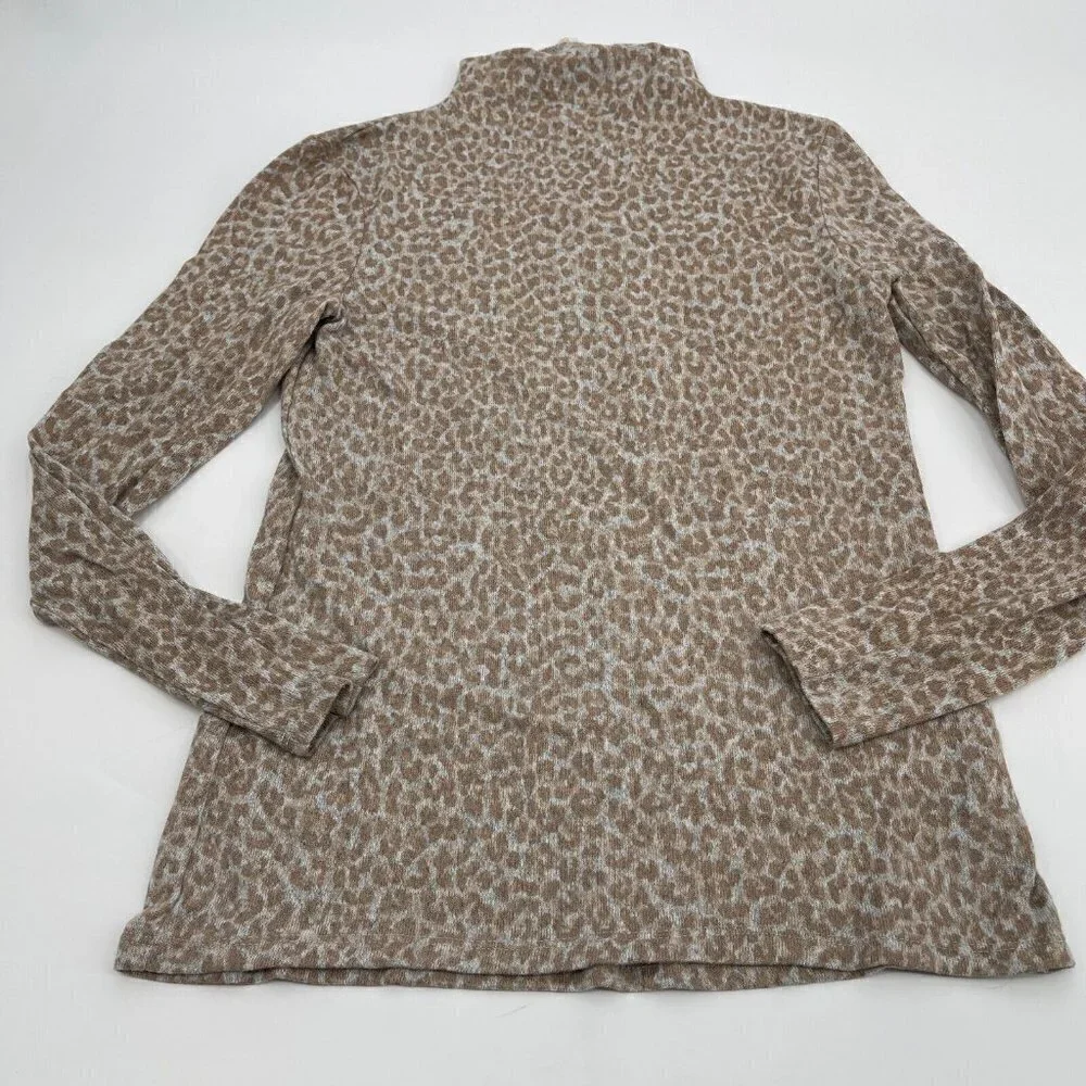 BeachLunchLounge Sweater XS Womens Animal Print Mock Neck Long Sleeves Thin Knit